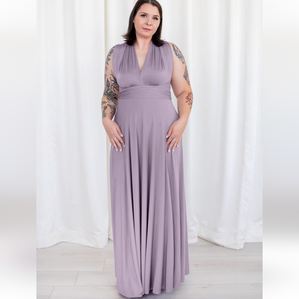 Henkaa Maxi Dress